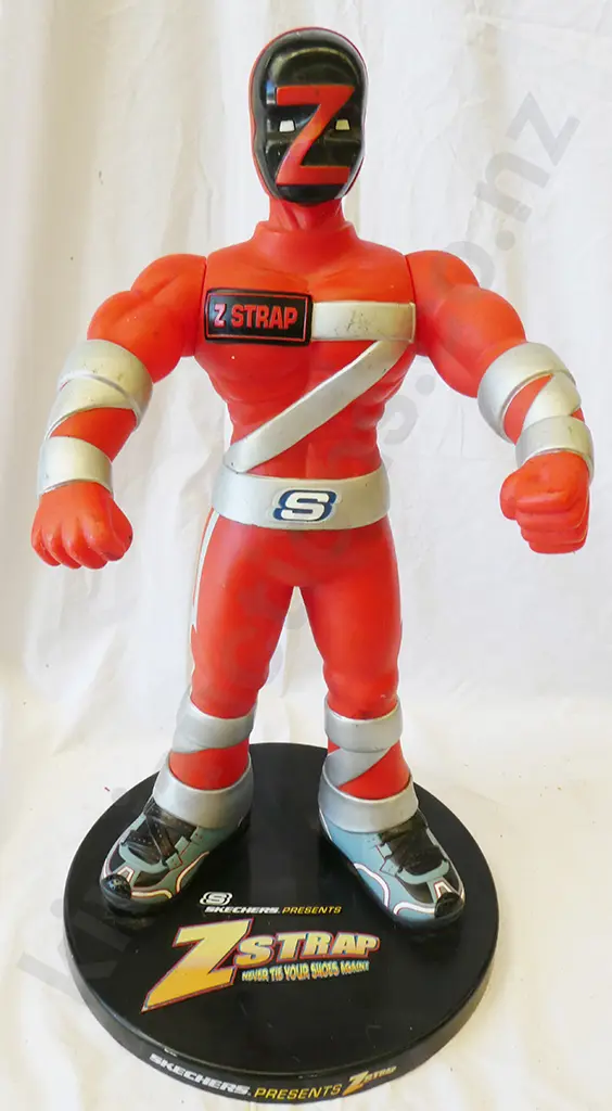 SKECHERS Z STARP SHOP DISPLAY FIGURE Image 1++