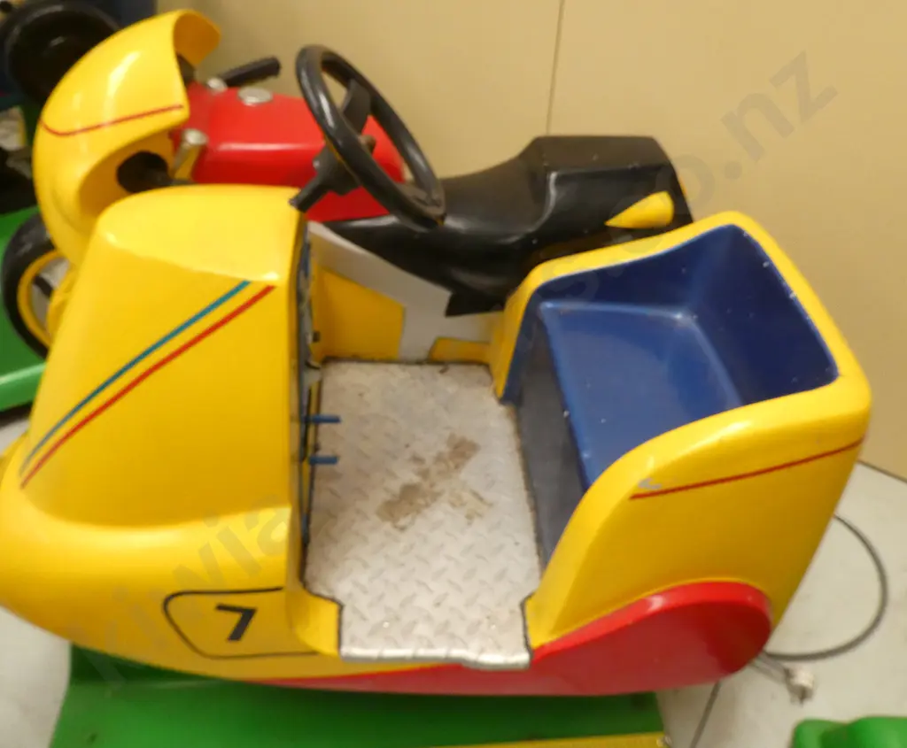 MOTORCYLE & SIDECAR COIN OPERATED FUN RIDE Image 1++