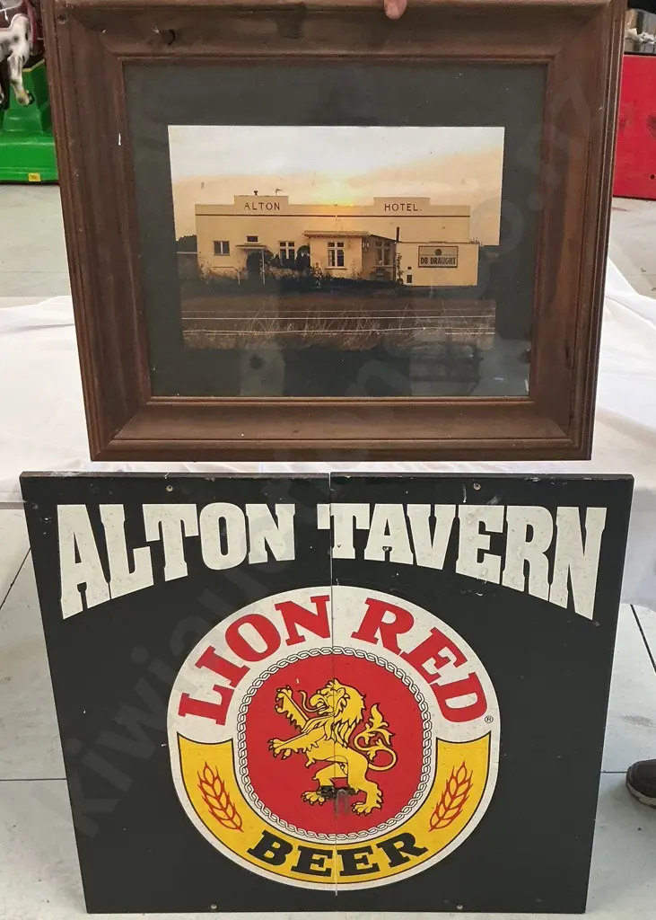 ALTON HOTEL DARTBOARD CUPBOARD & PHOTO Image 1++