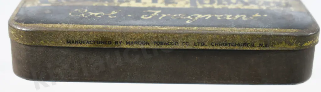 MARDON CHRISTCHURCH V8 NZ TOBACCO TIN Image 1++