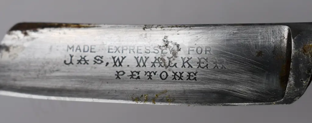 ADVERTISING CUT THROAT RAZOR, WALKER PETONE Image 1++