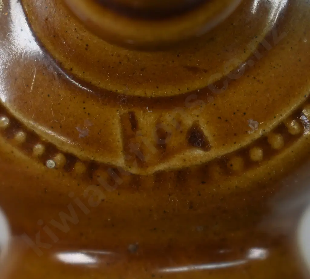 DOUBLE CHAMBER BIRD FEEDER Image 1++