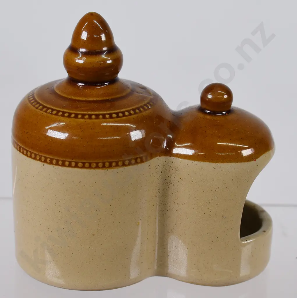 DOUBLE CHAMBER BIRD FEEDER Image 1++