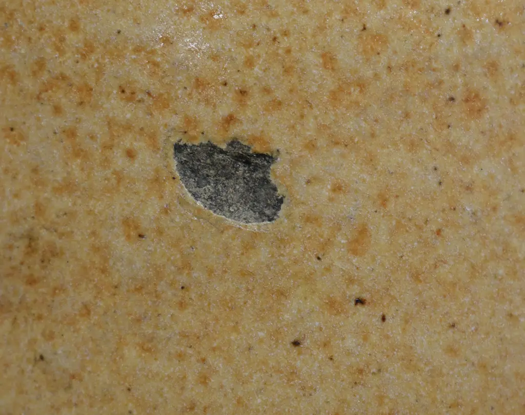 DRAKE MILTON STONE JAR Image 1++