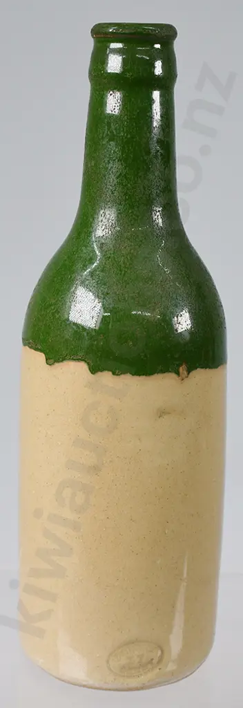 GROGAN'S GREYMOUTH GINGER BEER Image 1++