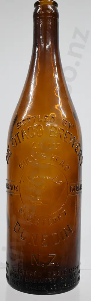 OTAGO BREWERY DUNEDIN CROWN TOP BEER Image 1++