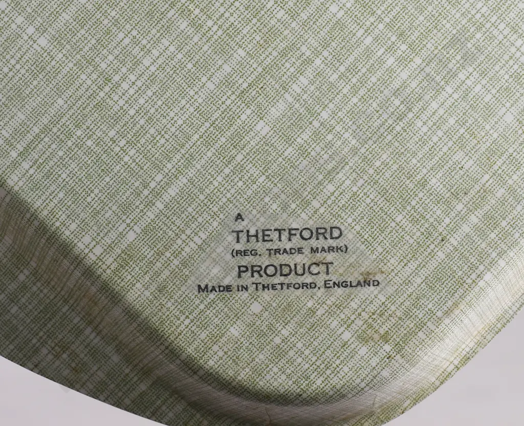 ADVERTISING WHISKY SERVING TRAYS Image 1++