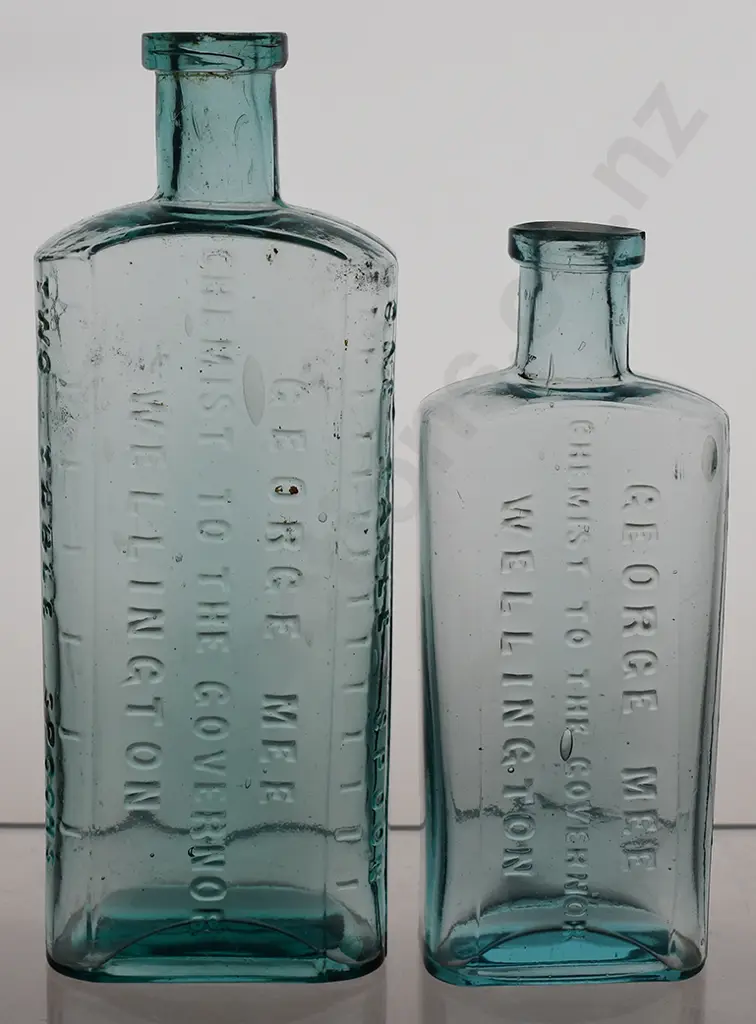 NORTH ISLAND CHEMIST BOTTLES Image 1++