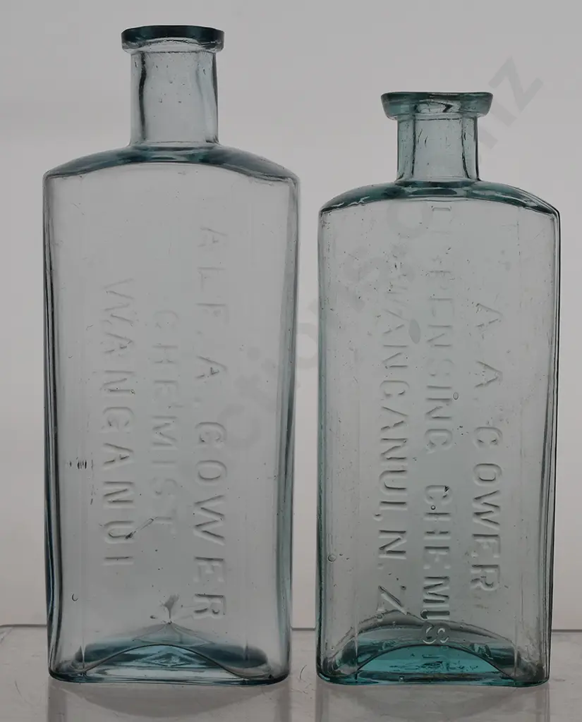 WANGANUI CHEMIST BOTTLES Image 1++