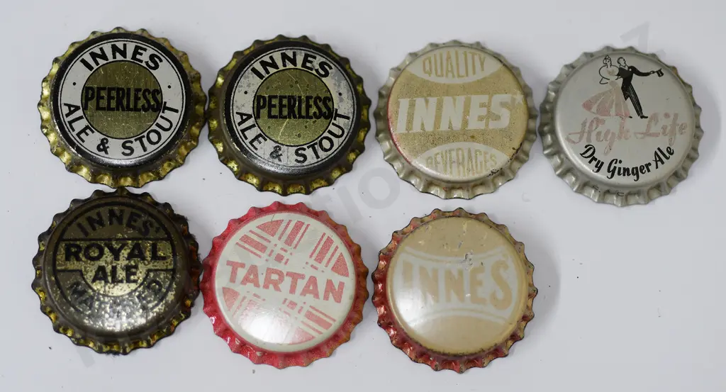 INNES (AUCKLAND & HAMILTON) CROWN TOP BOTTLE CAPS Image 1++