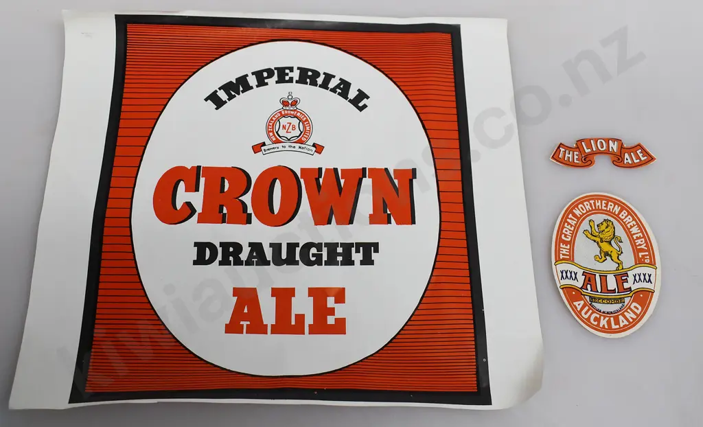 CROWN DRAUGHT ALE BEER POSTER, LION ALE EARLY LABEL Image 1++