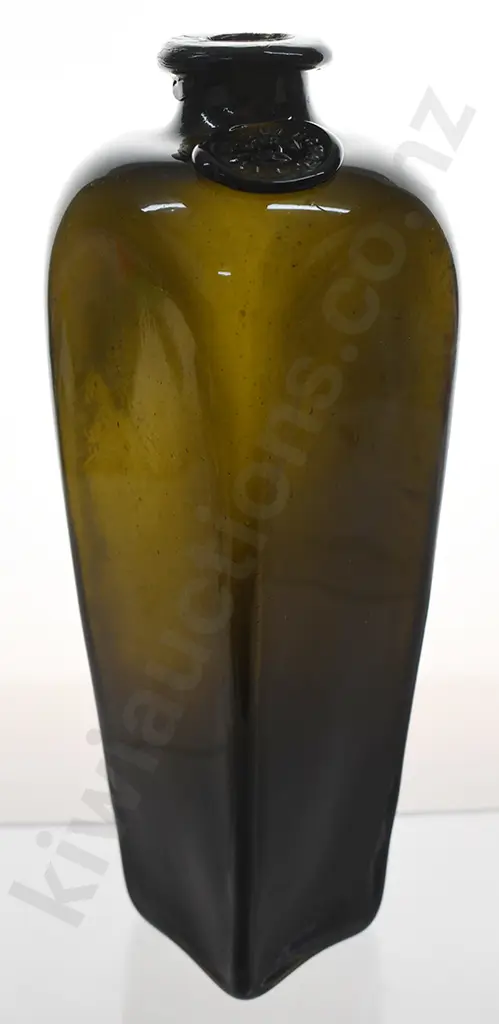 VAN DEN BERGH FREE BLOWN SEALED GIN Image 1++