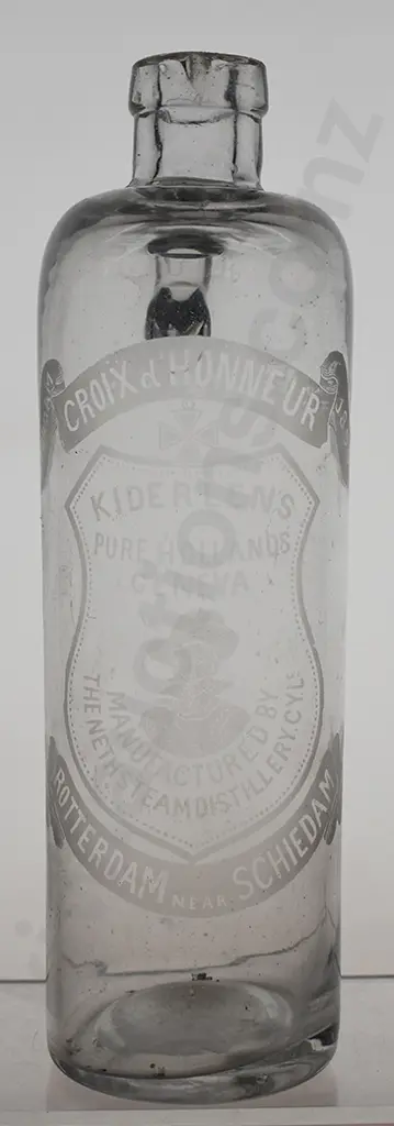CATTO’S STONEWARE WHISKY JUG, KIDERLEN'S DECANTER Image 1++