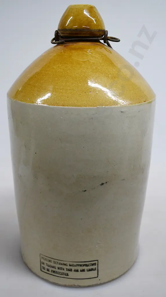 O'NEILL INVERCARGILL & GORE STONE JAR Image 1++