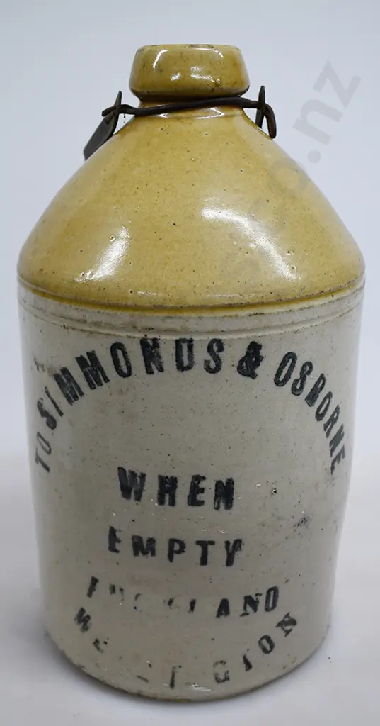 SIMMONDS & OSBORNE AUCKLAND &  WELLINGTON STONE JAR Image 1++