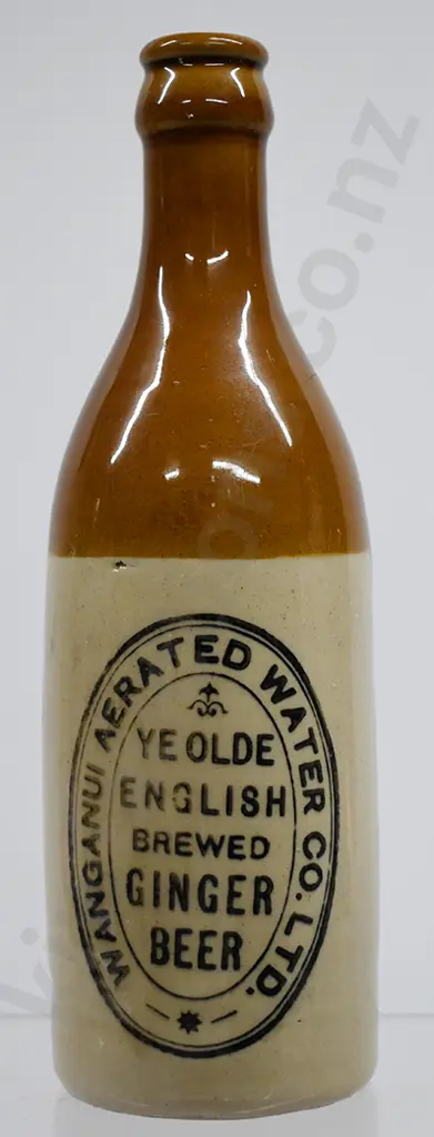 WANGANUI AERATED WATER CO GINGER BEER Image 1++