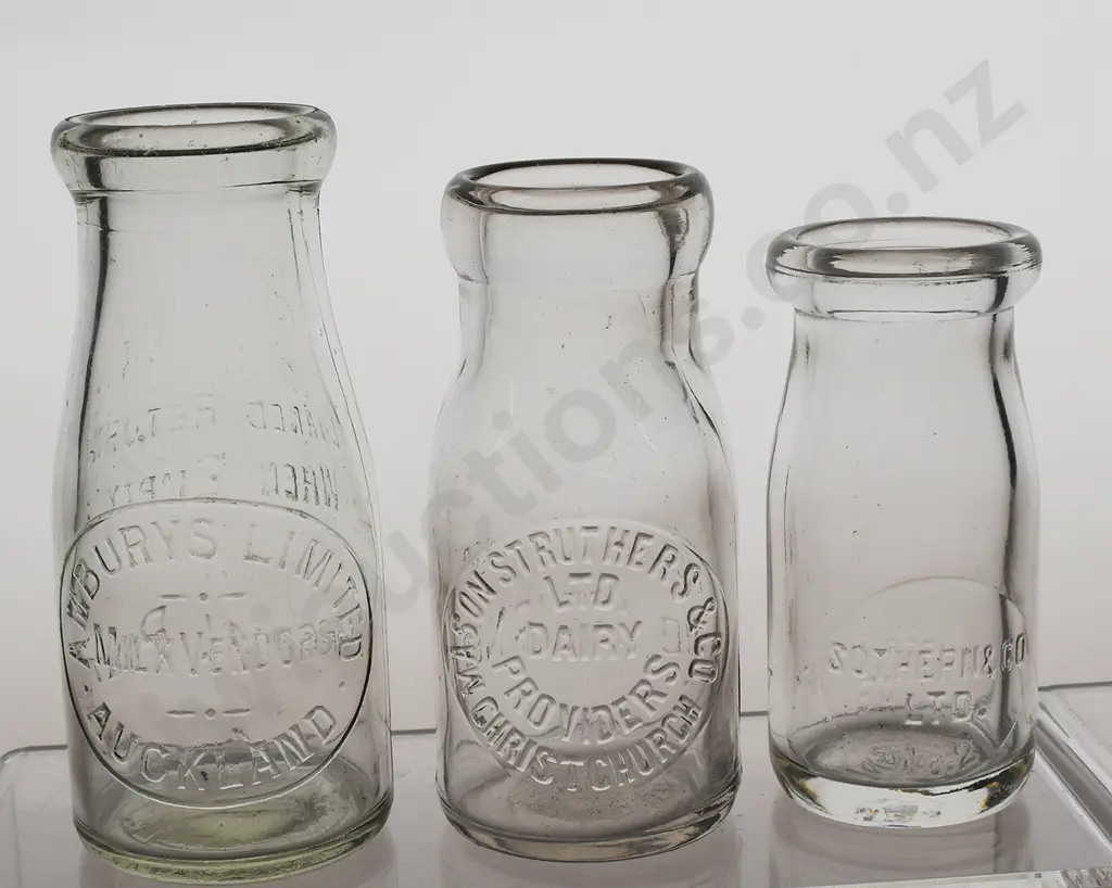 NEW ZEALAND MILK BOTTLES Image 1++