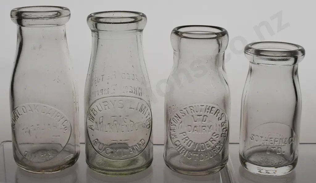 NEW ZEALAND MILK BOTTLES Image 1++