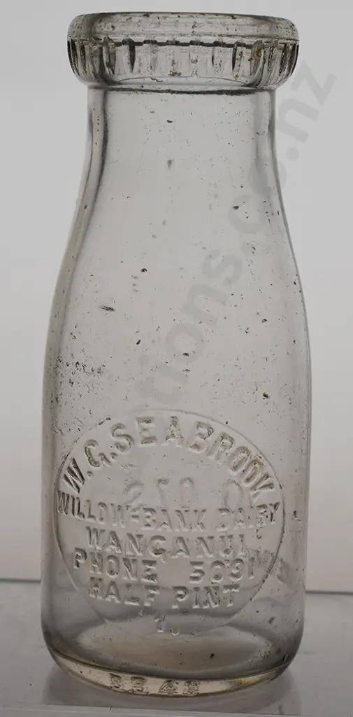 WANGANUI MILK BOTTLES Image 1++