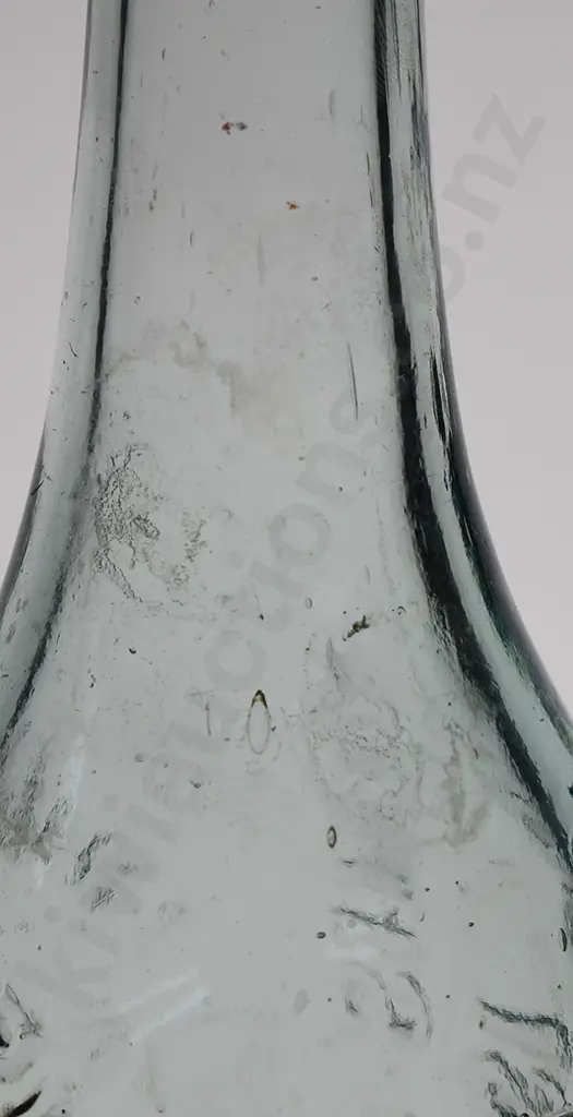LEVIEN TIMARU HAMILTON Image 1++