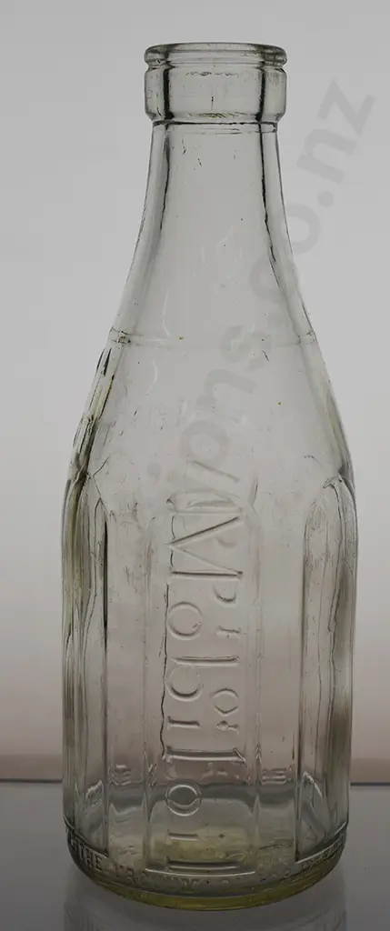 MOBIL QUART AND PINT OIL BOTTLES Image 1++