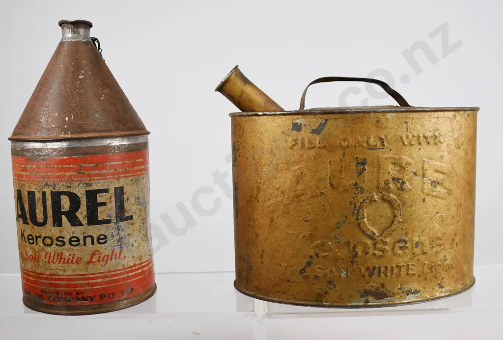 LAUREL KEROSENE, VACUUM OIL COMPANY TINS Image 1++