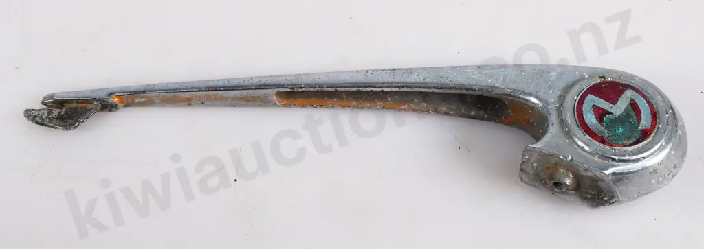 AUTOMOTIVE CAR BADGES, & PARTS Image 1++
