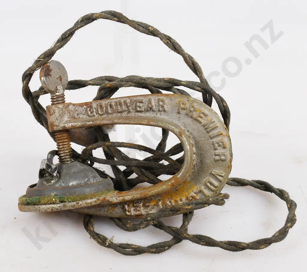 ASSORTED PUNCTURE REPAIR PRODUCTS Image 1++