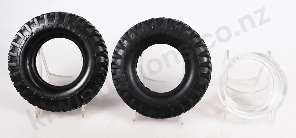 GOODYEAR ADVERTISING TYRE ASHTRAYS Image 1++