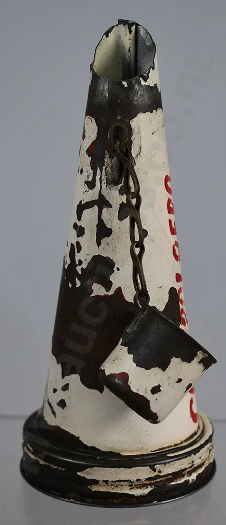 CASTROAERO PRESSED TIN BOTTLE POURER AND CAP Image 1++