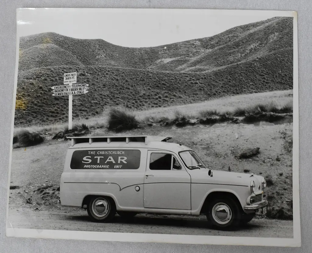 MOTOR RACING PUBLICATIONS 1960's, 1970's Image 1++