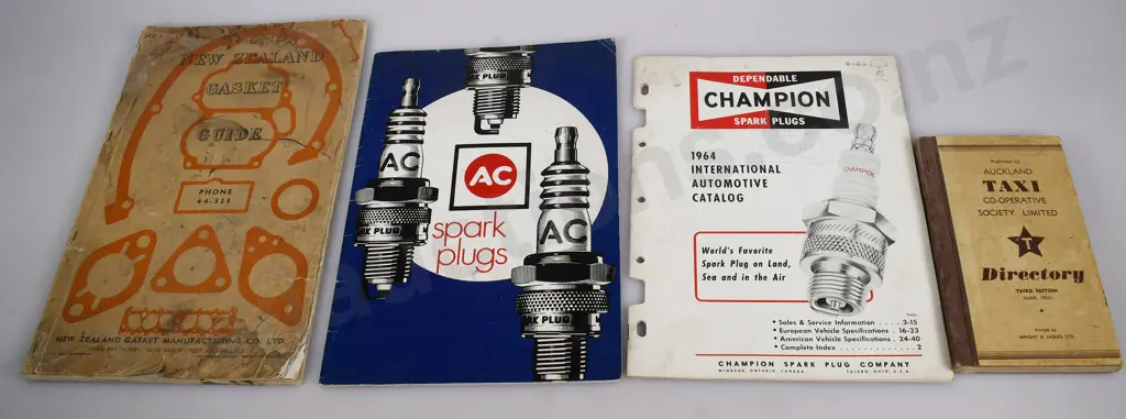 AUTOMOTIVE CATALOGUES, AUCKLAND TAXI DIRECTORY Image 1++