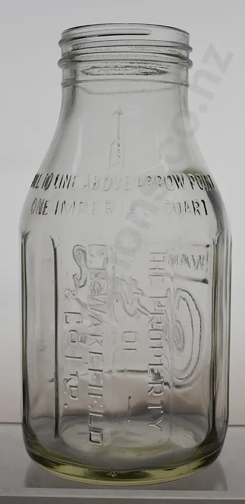 WAKEFIELD CASTROL QUART OIL BOTTLE Image 1++