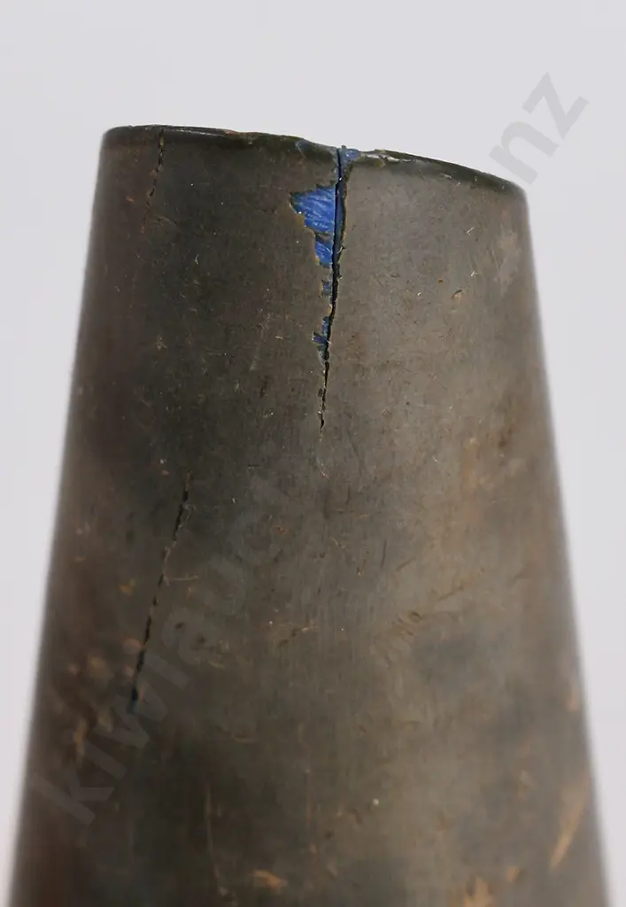 BP MOTORING OIL BOTTLE POURERS Image 1++