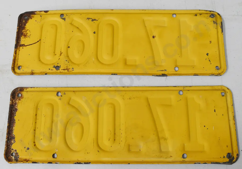 NEW ZEALAND NUMBER PLATE 1932 - 1933 Image 1++