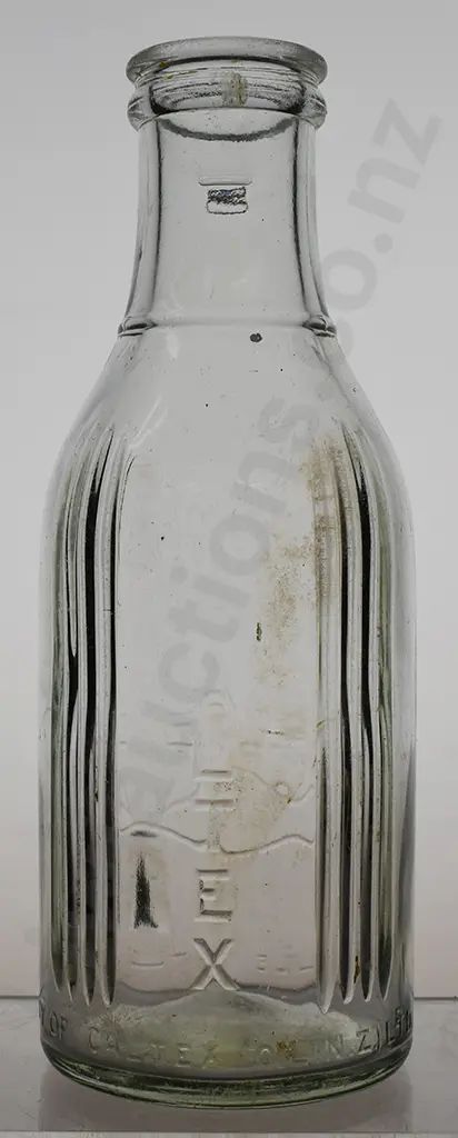 CALTEX PINT OIL BOTTLE Image 1++