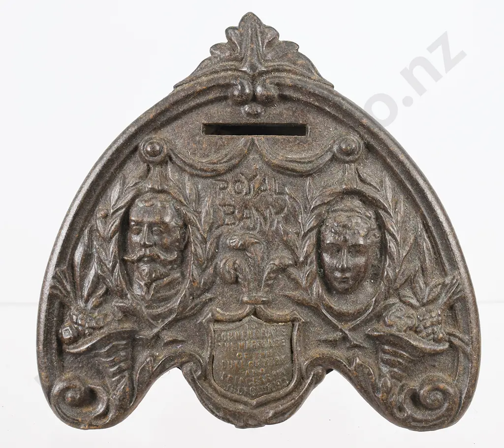 CAST METAL ROYAL BANK STILL MONEY BANK Image 1++