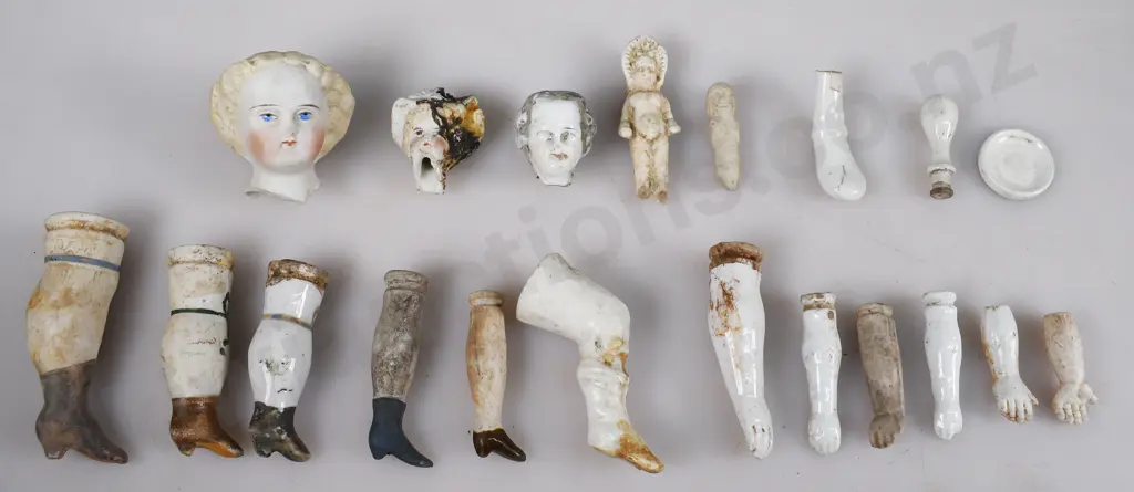 DOLLS HEADS AND LIMBS Image 1++