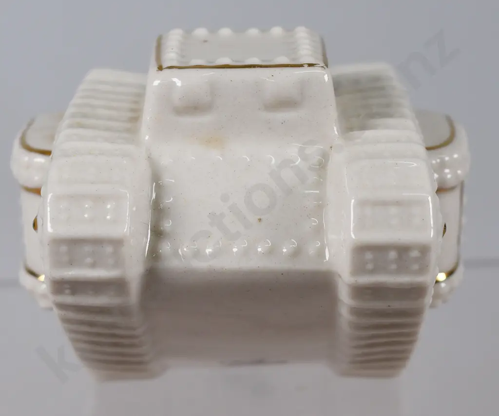 CRESTED WARE TANK & WARSHIP Image 1++