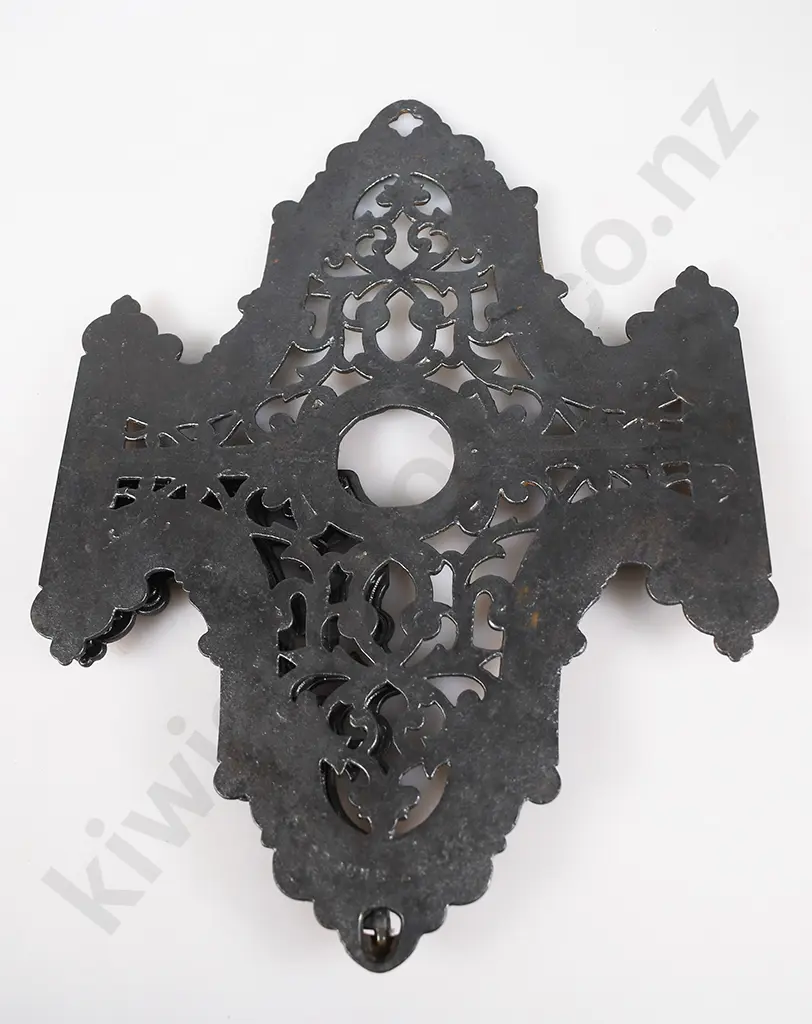 CAST IRON WALL SHELF BRACKET Image 1++