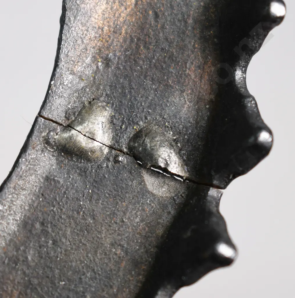 CAST IRON WALL SHELF BRACKET Image 1++