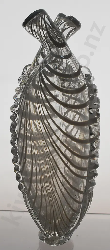 NAILSEA GLASS GIMMEL FLASK Image 1++