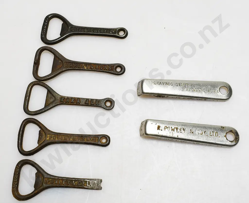 ASSORTED BREWERY BOTTLE OPENERS Image 1++