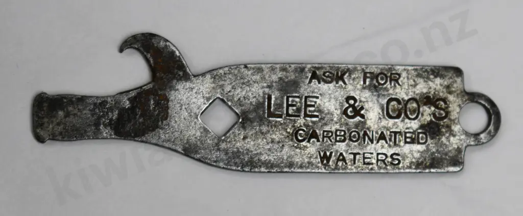 LEE & CO BOTTLE OPENER Image 1++