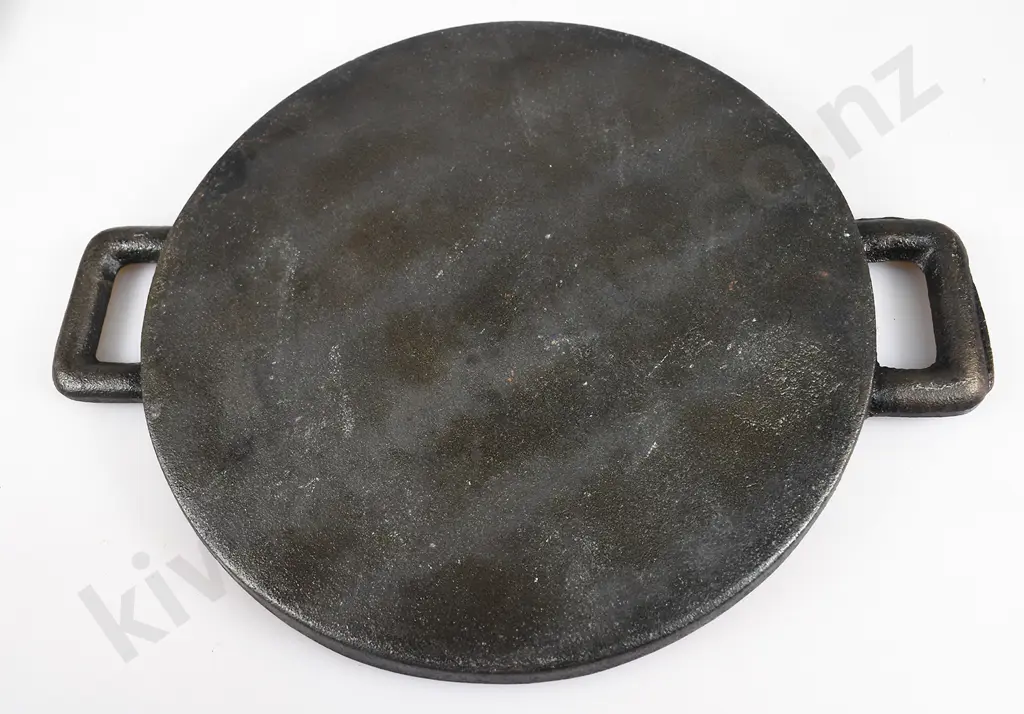 CAST IRON AEBELSKIVER & POFFERTJES PANS Image 1++