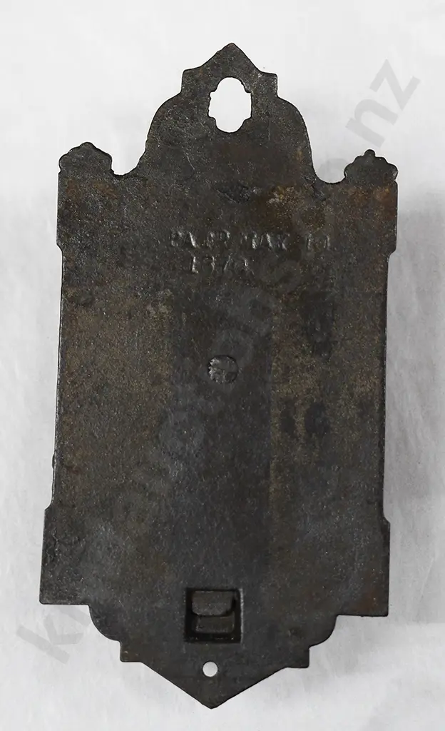 CAST IRON WALL MOUNTED MATCH BOX BRACKET Image 1++