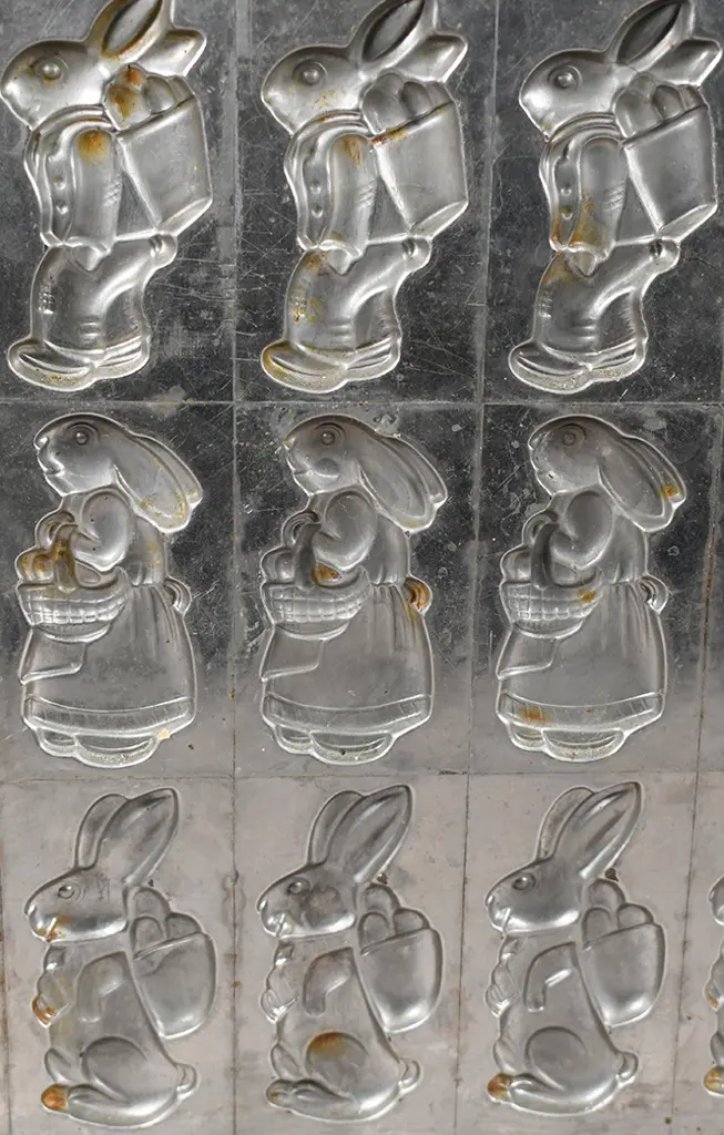 RABBIT THEME CHOCOLATE MOULD Image 1++