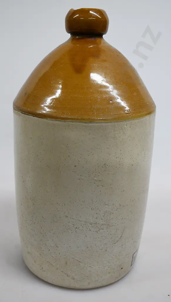 BARDEN & SON HASTINGS STONE JAR Image 1++