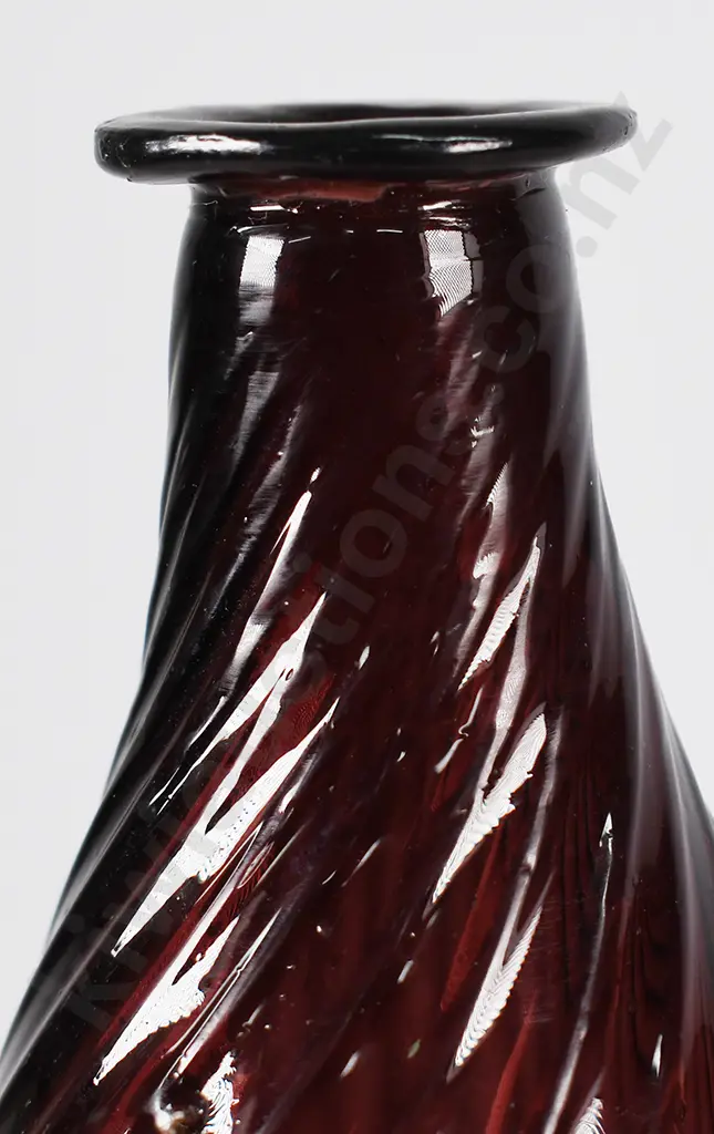 AMERICAN PONTILLED CONDIMENT BOTTLE c1820 Image 1++