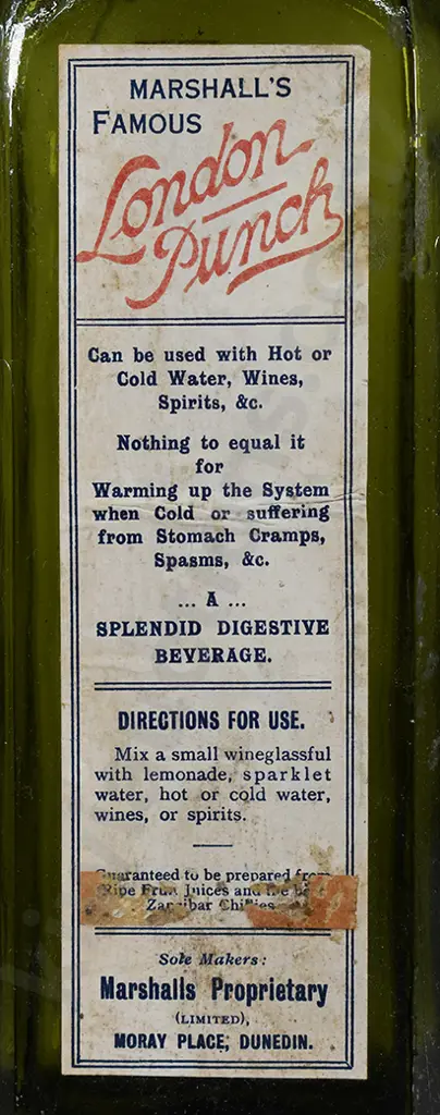MARSHALL'S LONDON PUNCH DUNEDIN LABELED SCHNAPPS Image 1++